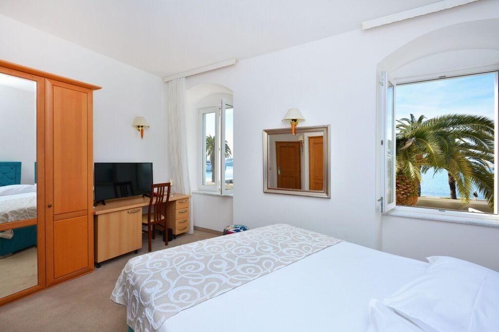 Hotel Adriana photo 4