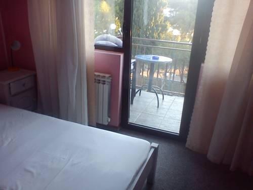 Seesea Hotel photo 1