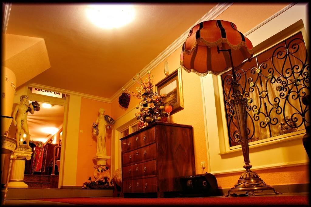 Hotel Vila Tina photo 1
