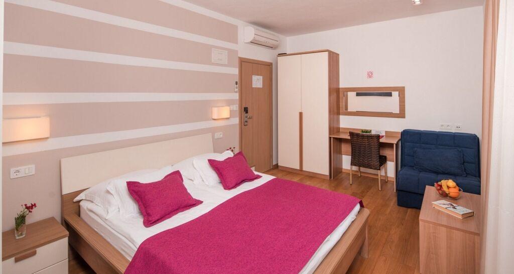 Hotel Fortuna photo 2