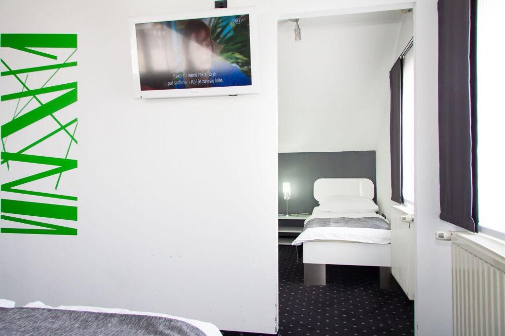 Hotel Cool Zagreb Airport photo 3