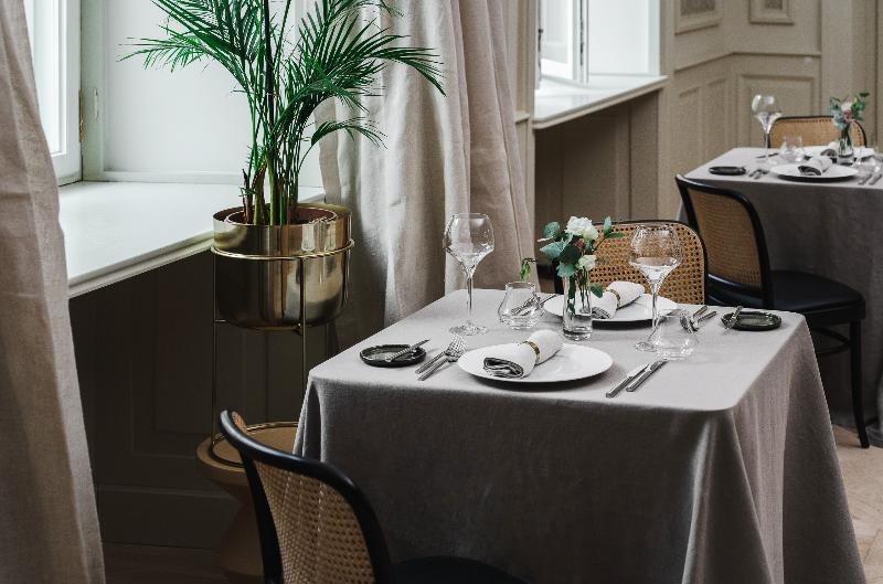 Hotel Unicus Palace Old Town - Destigo Hotels