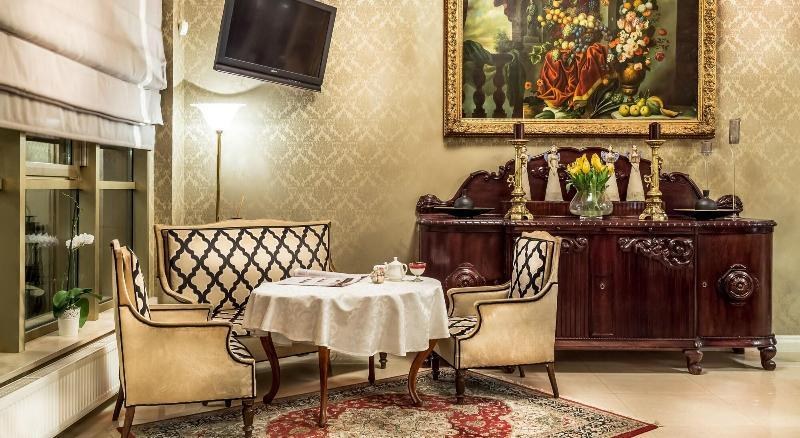 Hotel im. Jana Paw¿a II