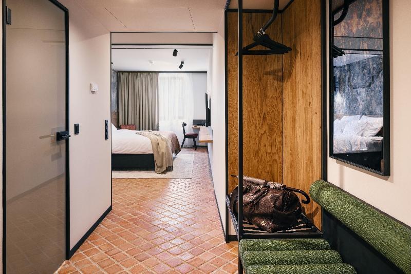 Nomadic Urban Premium Suites photo 2