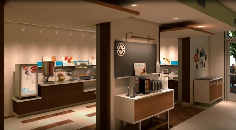 Holiday Inn Express & Suites St John's Airport by IHG photo 4