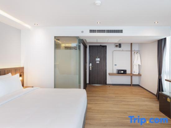 Pure Eleven Hotel Bangkok photo 4