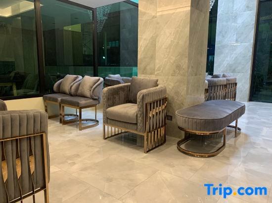Thana Wisut Hotel photo 1