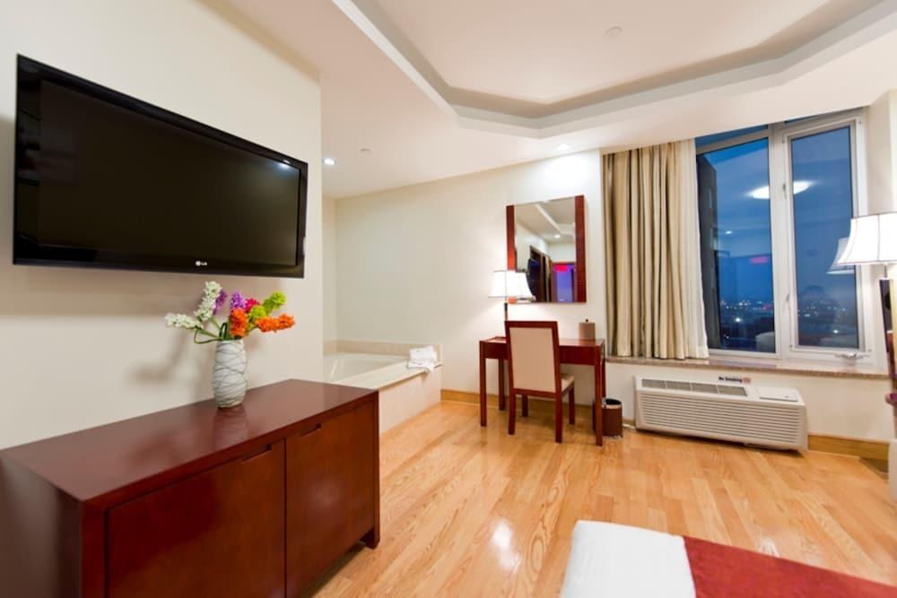 Asiatic Hotel photo 1