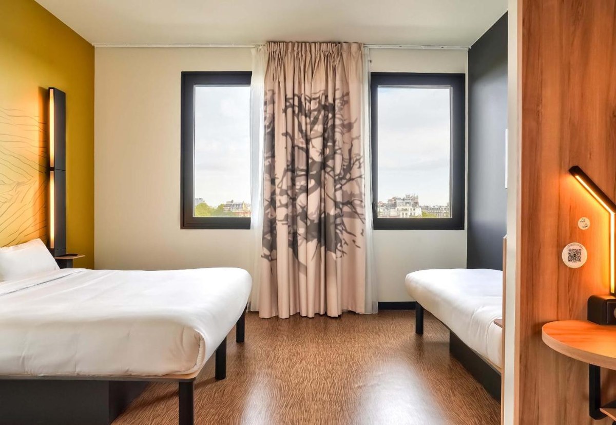 B&B HOTEL PARIS PORTE D'ORLEANS photo 2