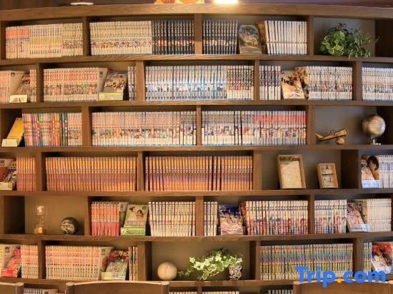 QuintessaHotel TokyoHaneda Comic&Books