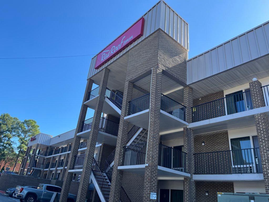 Red Roof Inn Raleigh Northeast - Downtown photo 1