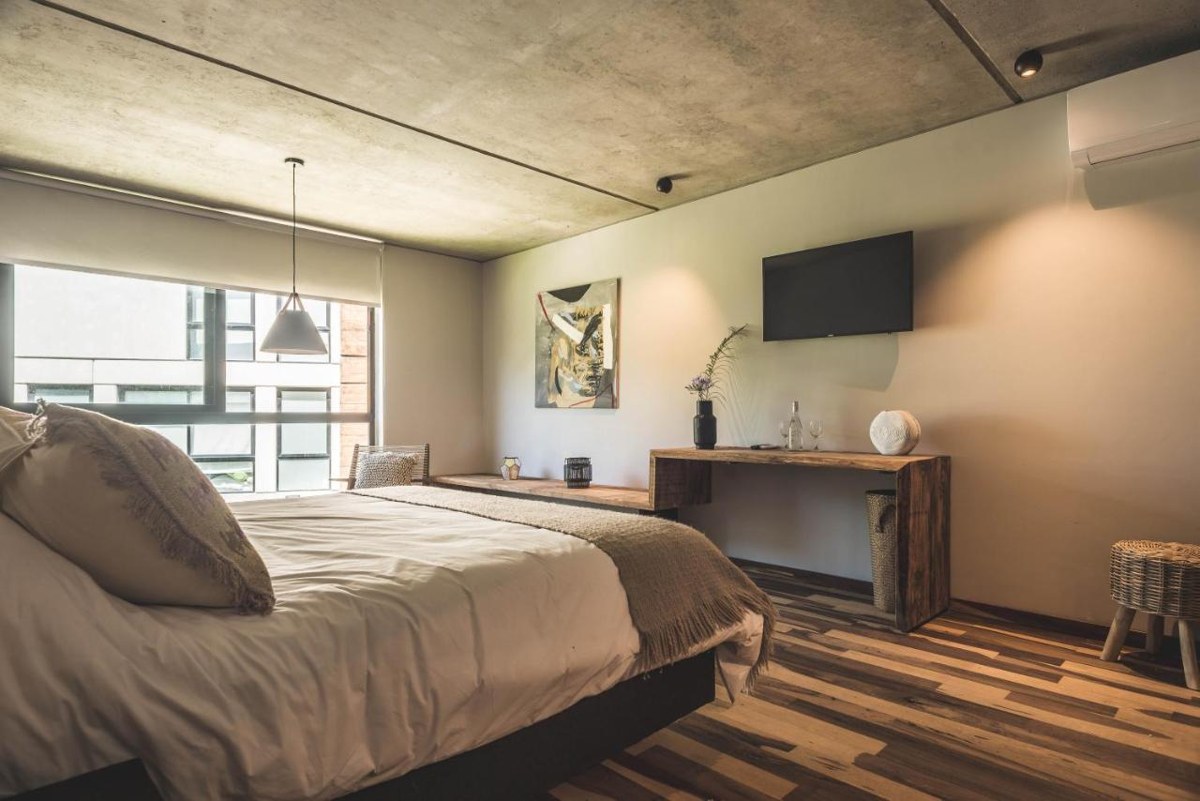 BE HOUSE SUITES & SPA photo 1