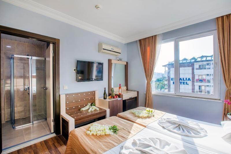 HAWAII SUITE BEACH HOTEL ALANYA photo 4