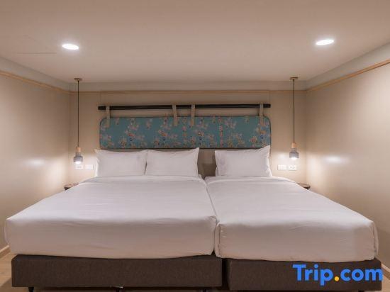 The Blanket Hotel Phuket Old Town photo 2