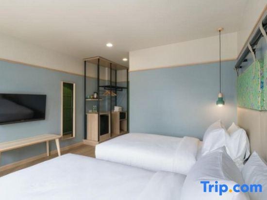 The Blanket Hotel Phuket Old Town photo 3