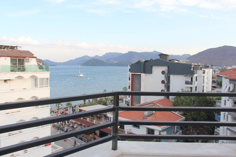 TEKIN APARTMENTS photo 3
