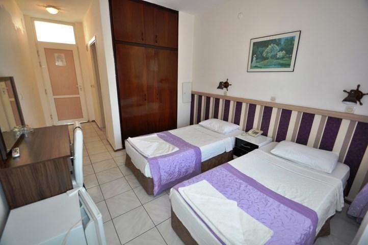 REISMARIS HOTEL photo 4