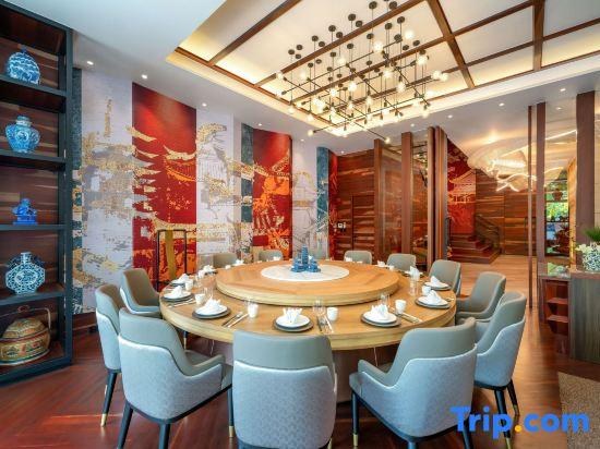 Mercure Bangkok Surawong photo 2