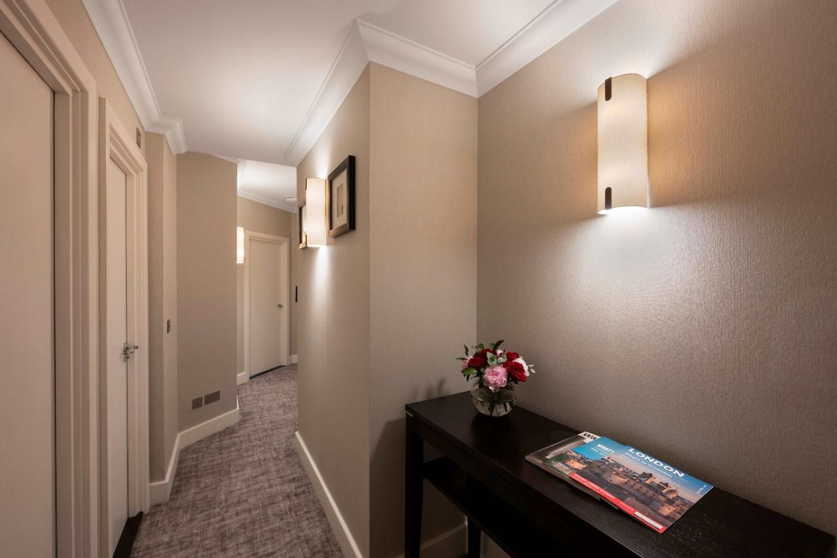Tower Residences By Blue Orchid photo 4