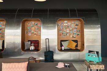 MOXY PARIS CHARLES DE GAULLE AIRPORT photo 3