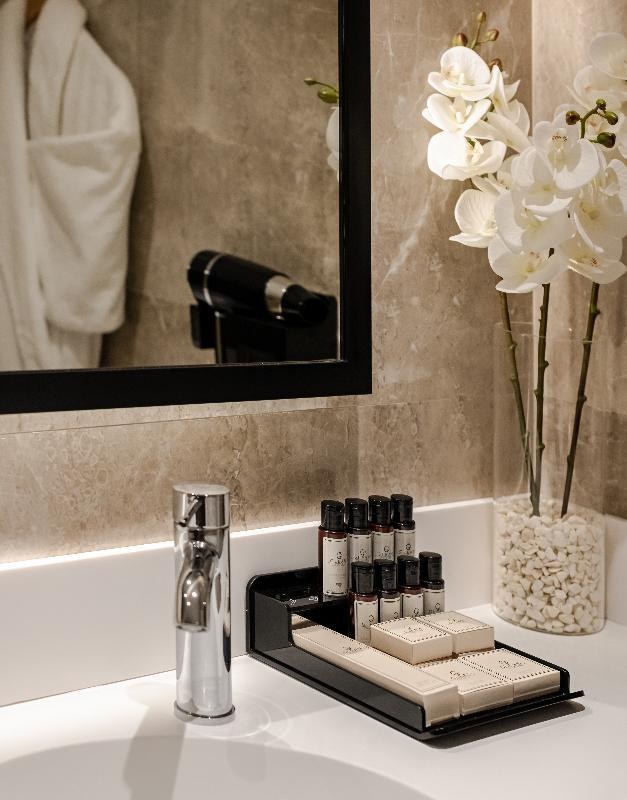 GLEAM COLLECTION HOTEL photo 4