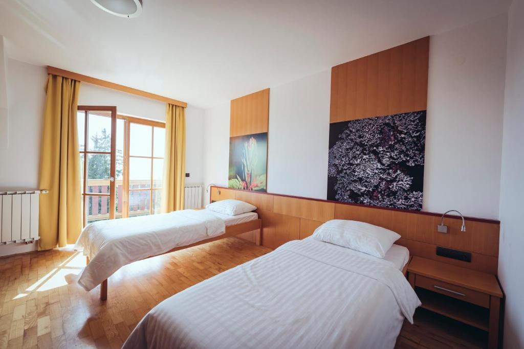POHORJE VILLAGE WELLBEING RESORT FOREST HOTEL VIDEC photo 2