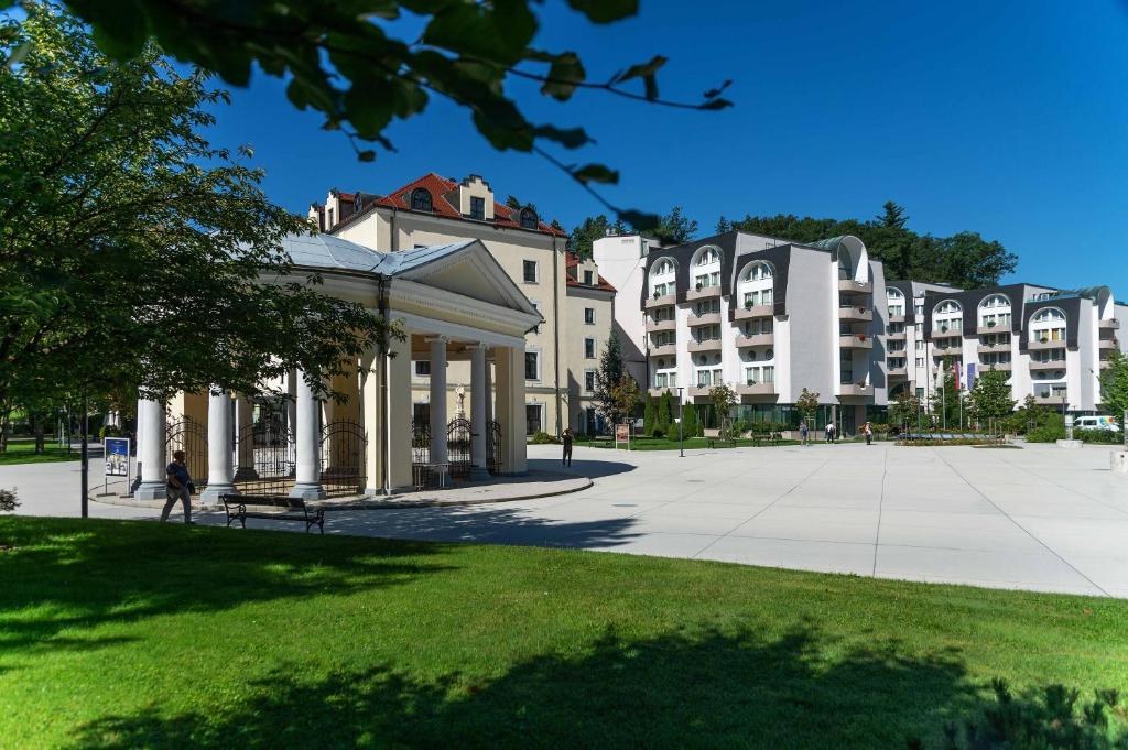 GRAND HOTEL SAVA SUPERIOR ROGASJA SLATINA