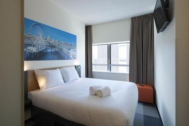 EASYHOTEL THE HAGUE SCHEVENINGEN BEACH photo 3