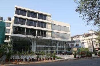 THE FLORA GRAND