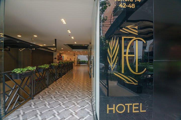 First Class Hotel photo 2