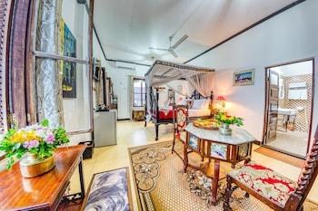 TEMBO HOUSE photo 1