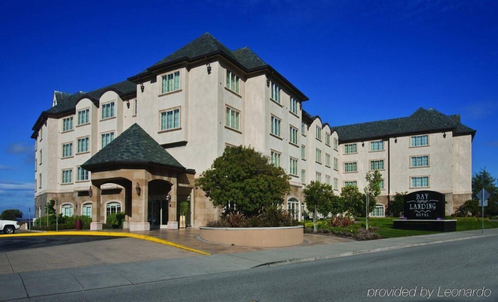 Bay Landing Hotel
