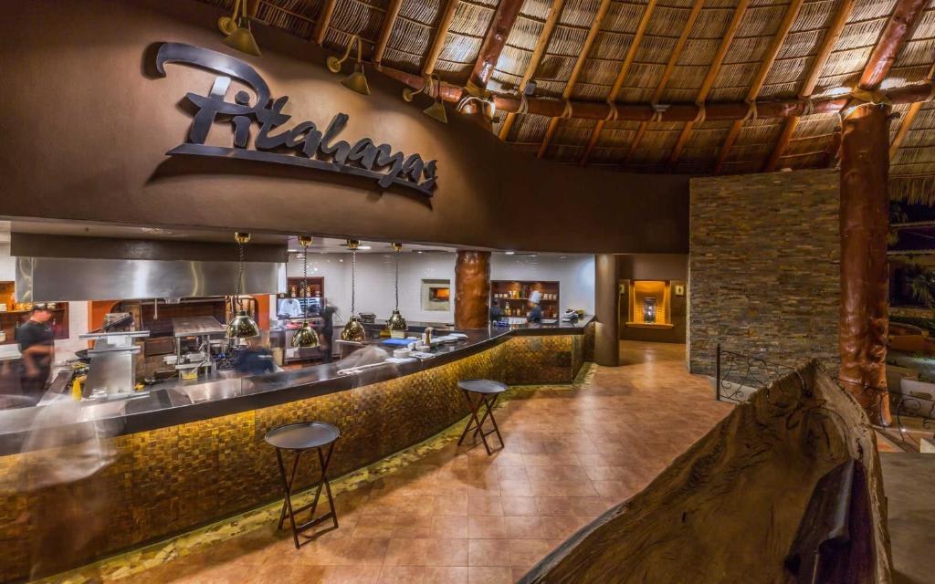 The Club at Hacienda del Mar photo 4