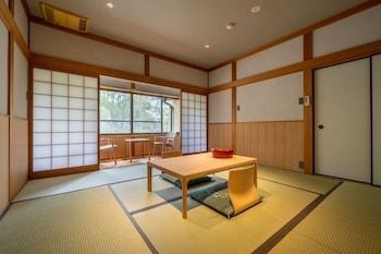 RYOKAN YAMAZAKI photo 2