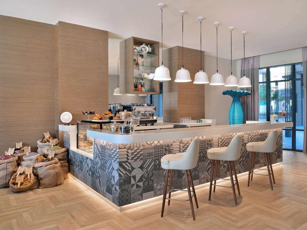 Mercure Dubai Deira photo 2