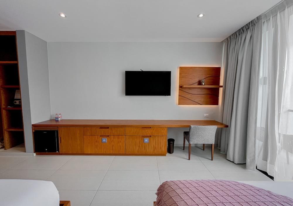 Hotel Puerto Libre photo 4