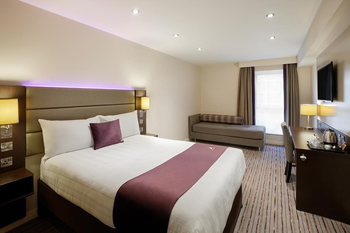 Premier Inn Premier Inn Torquay Harbour photo 1