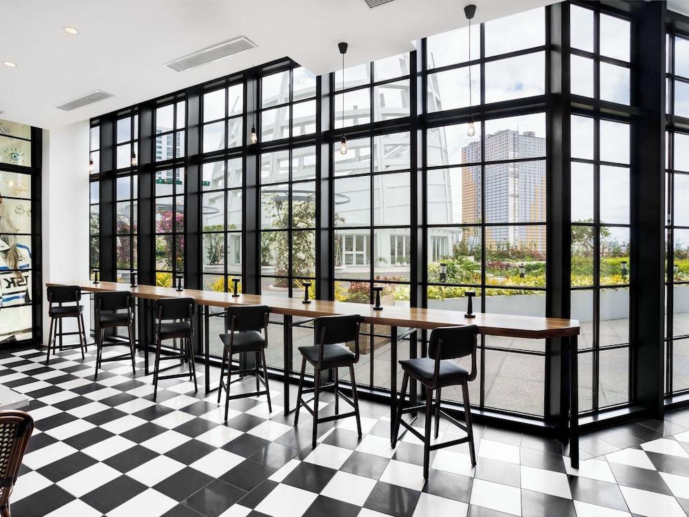 Ibis Styles Manila Araneta City