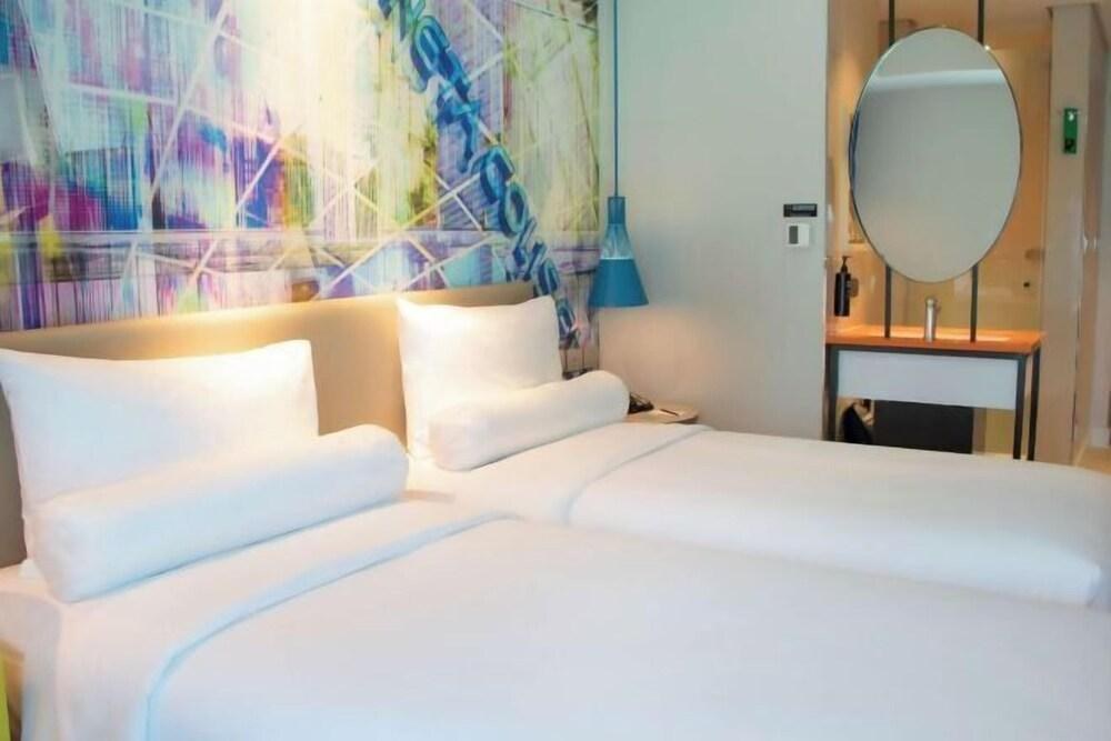 Ibis Styles Manila Araneta City photo 3