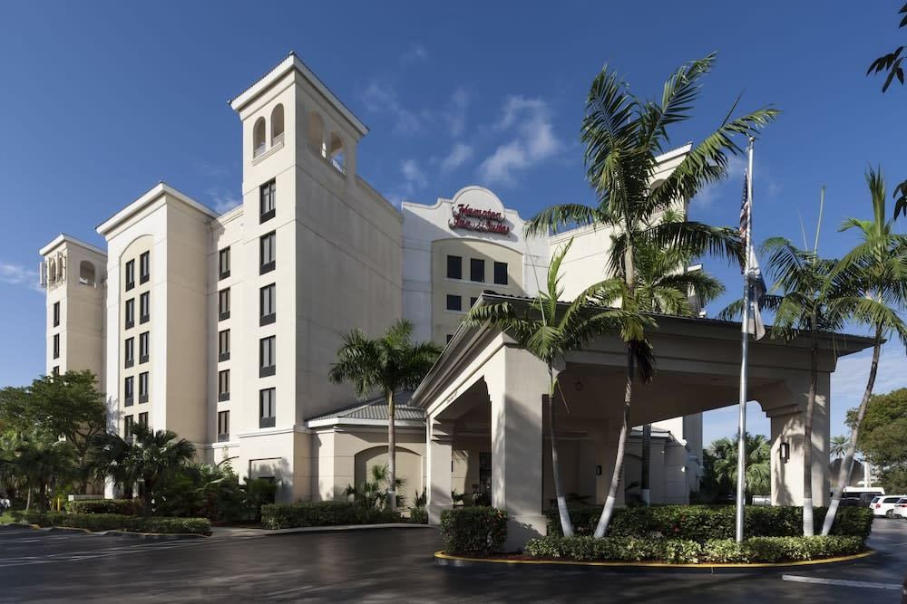 Hampton Inn & Suites by Hilton Miami-Doral/Dolphin Mall photo 2