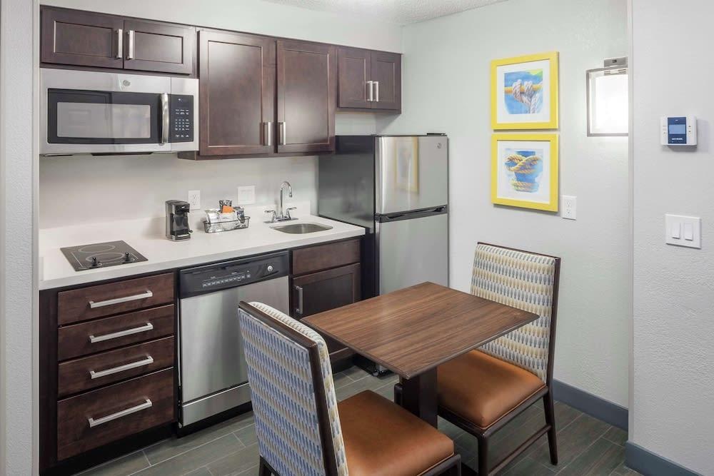 Hampton Inn & Suites by Hilton Miami-Doral/Dolphin Mall photo 3