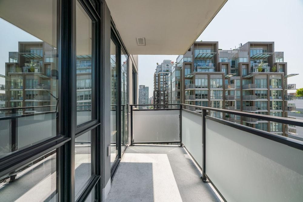 Level Yaletown - Seymour photo 3
