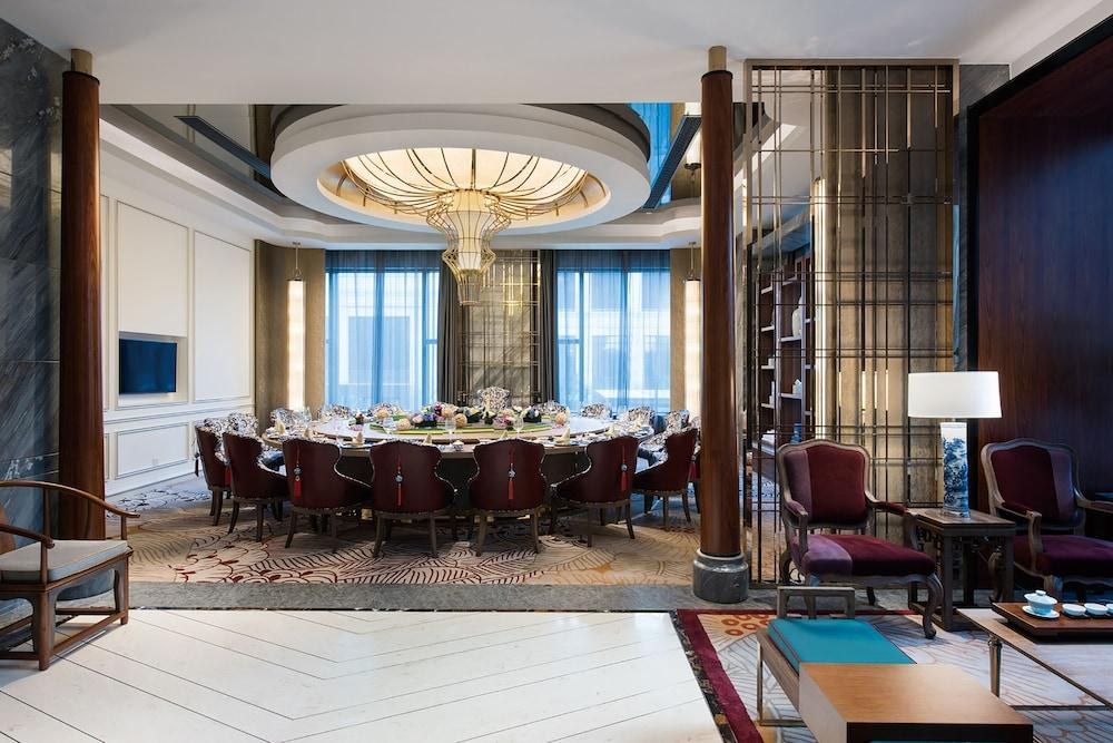 CROWNE PLAZA SHANGHAI PUJIANG photo 2