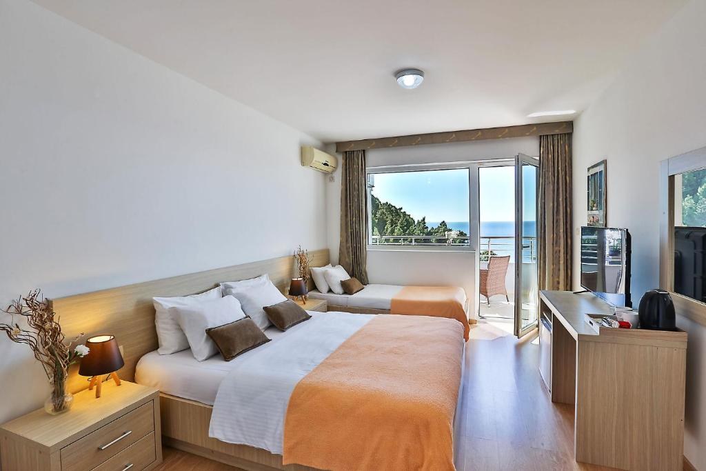 VILLA VANTY SVETI STEFAN photo 4