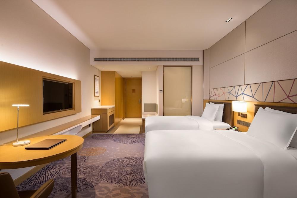 Holiday Inn Tianjin Xiqing photo 4