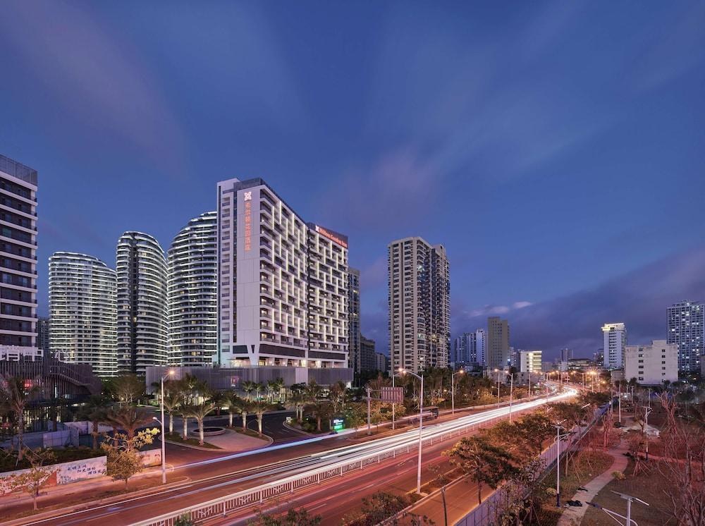 Hilton Garden Inn Sanya photo 1