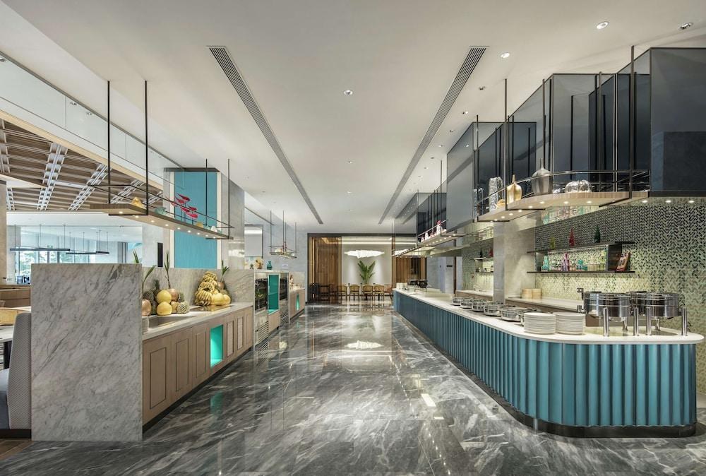 Hilton Garden Inn Sanya photo 4