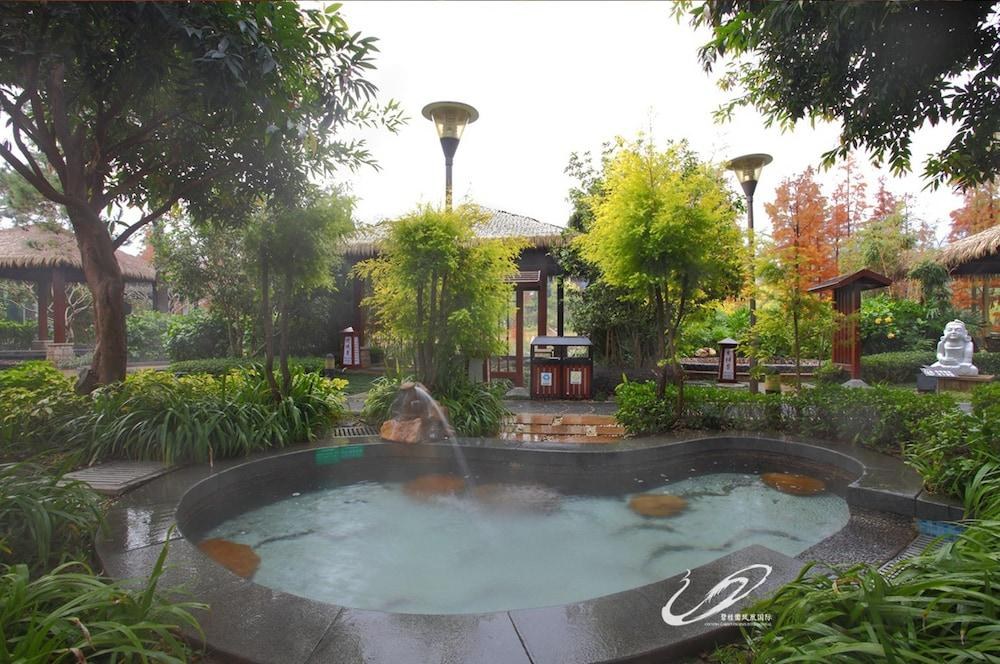 Country Garden Holiday Hot Spring Hotel photo 3