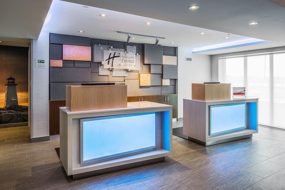 HOLIDAY INN EXPRESS AND SUITES HALIFAX - BEDFORD photo 4