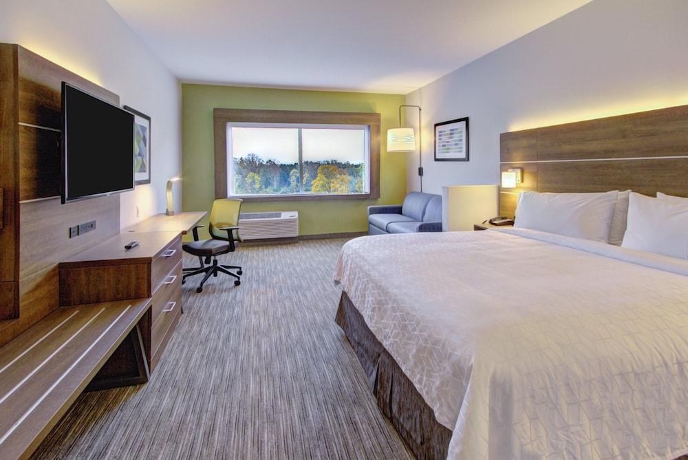 Holiday Inn Express And Suites - Charlotte Southwest photo 2